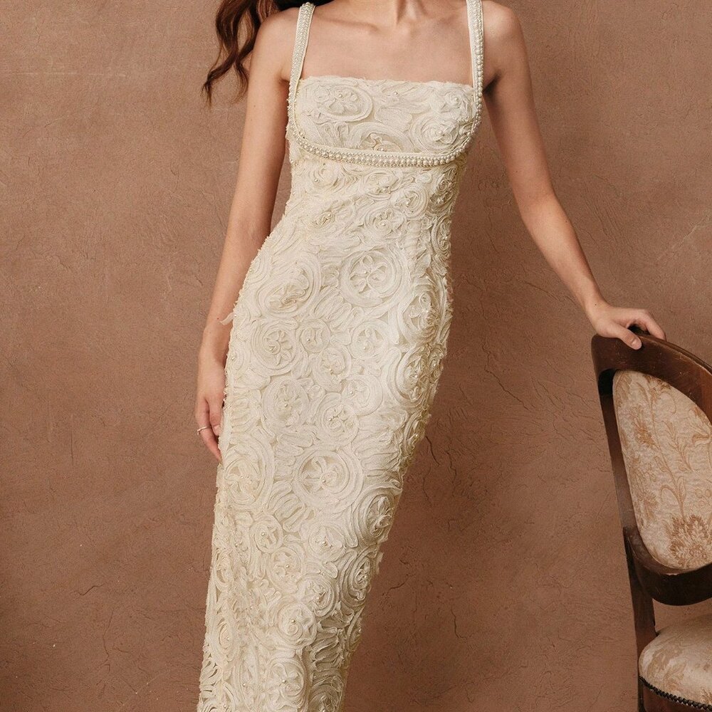 Apricot Elegant Women's Waist Cinching Spaghetti Strap Guest Dress - Picture 3 of 7